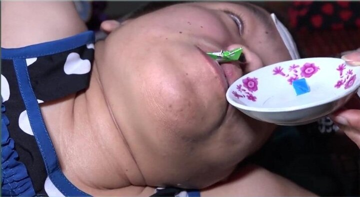 Gặp 'cô gái không xương' sở hữu chiếc lưỡi kỳ diệu ở Cần Thơ