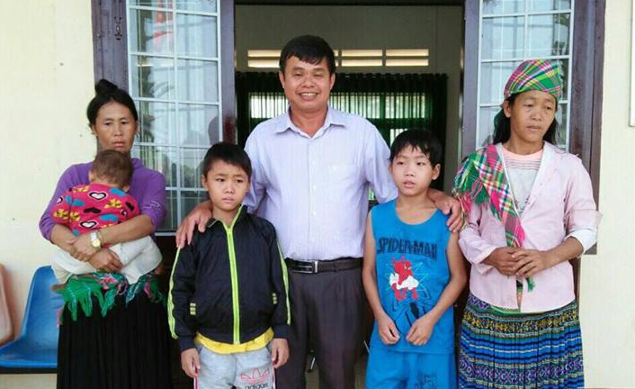 Hai cháu bé bị người lạ dụ dỗ vào TP.HCM rồi đánh đập