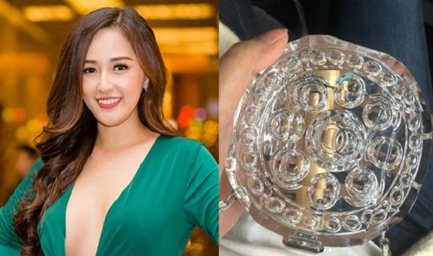 Mai Phương Thúy tiếp tục chịu chi, mua túi 300 triệu đồng chỉ đựng vừa 1 thỏi son