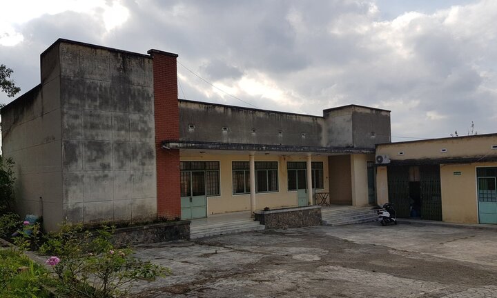 Giở trò đồi bại với nữ đoàn viên, Bí thư đoàn bị đình chỉ công tác