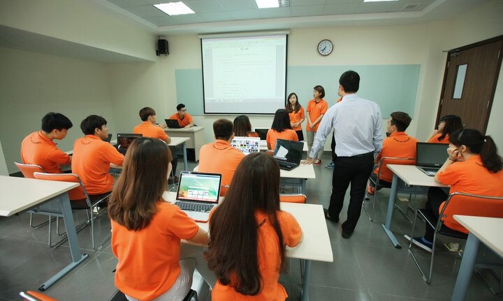 Sinh viên công nghệ thi lập trình Hackathon 2018 tranh giải thưởng 200 triệu đồng