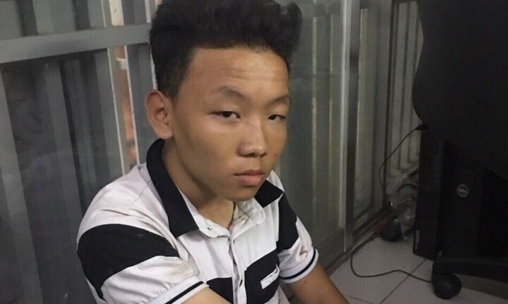 Cảnh sát truy đuổi 10km bắt 2 tên cướp ở trung tâm Sài Gòn