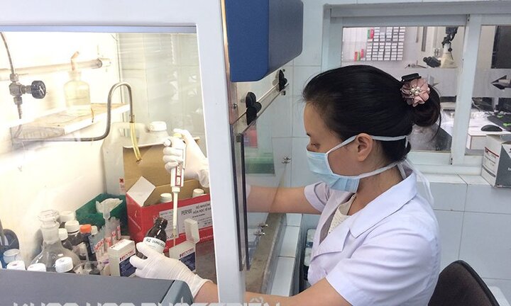 Chẩn đoán chính xác 85% bệnh bạch cầu cấp với bộ kit nhuộm hóa học tế bào