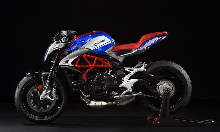 Mẫu naked-bike 'huyền thoại' Brutale 800 RR America 2018 ra mắt với giá siêu đắt 514 triệu đồng