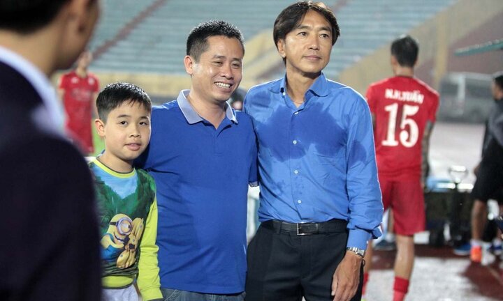 HLV Miura giật mình khi TP.HCM chỉ có 2 cổ động viên tới sân