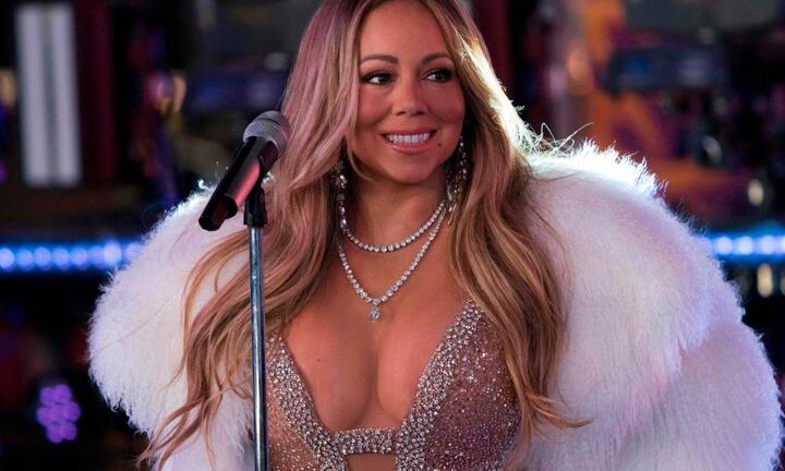 Căn bệnh tâm thần ca sĩ Mariah Carey mắc phải là gì?