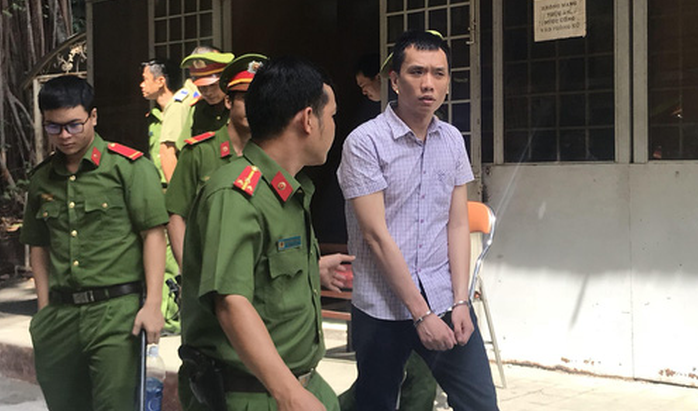 Xét xử cựu công an tội gián điệp, dọa bán tài liệu mật cho Trung Quốc