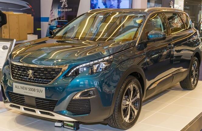Peugeot 5008 thế hệ mới ra mắt giá 1,03 tỷ đồng