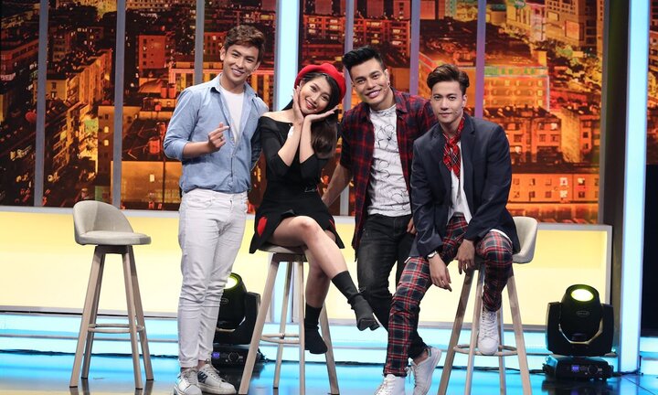 Video: S.T - Lê Dương Bảo Lâm 'thả thính' ngay trên sóng truyền hình