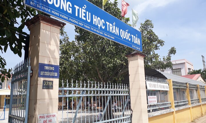 Cô giáo mắng học sinh là 'quỷ quái, đồ quỷ', không cho ra ngoài đi vệ sinh