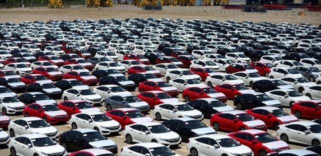 Ô tô nhập khẩu thuế 0% ồ ạt về Việt Nam