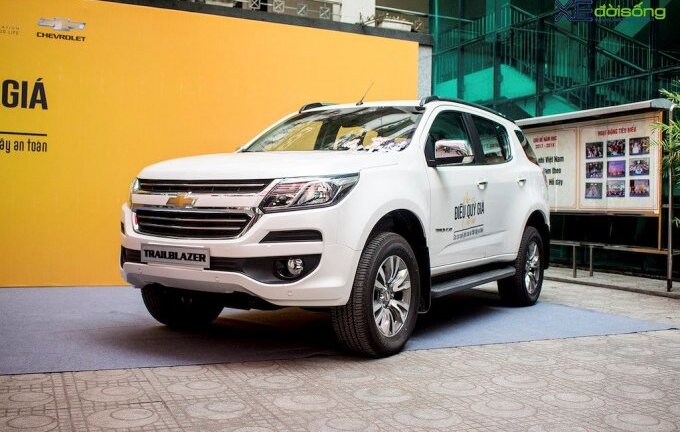 Chevrolet Trailblazer 2018 chuẩn bị về Việt Nam, giá bán 1,1 tỷ đồng?