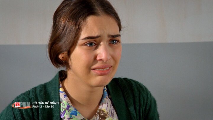 Cô dâu bé bỏng tập 30, 31: Sau nhiều chống cự, Melek buộc phải làm vợ hai của Dervan