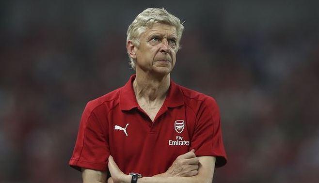 HLV Wenger nhận được lời đề nghị 'cực đậm' từ Trung Quốc