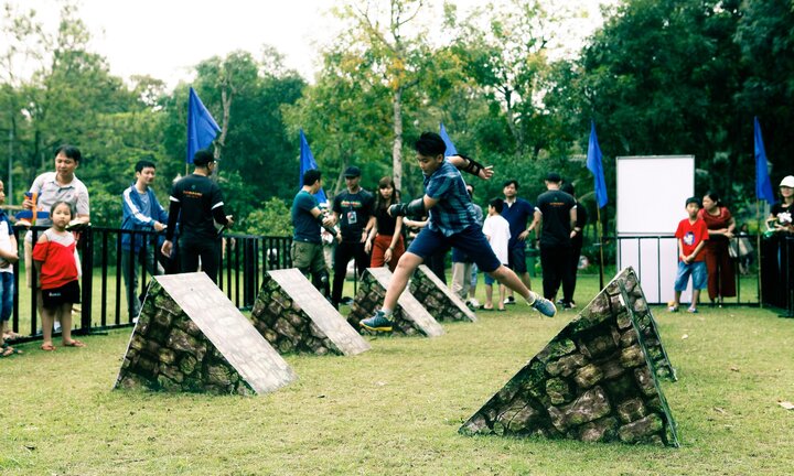 Giới trẻ Hà thành rủ nhau đến Ecopark chơi nhập vai giải mã tìm kho báu