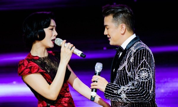 Lệ Quyên tiết lộ Đàm Vĩnh Hưng 'xúi' mình Nam Tiến, 'chắc chắn sẽ nổi tiếng'