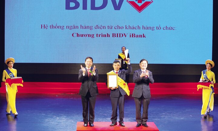 Sao Khuê 2018 vinh danh 2 sản phẩm của BIDV