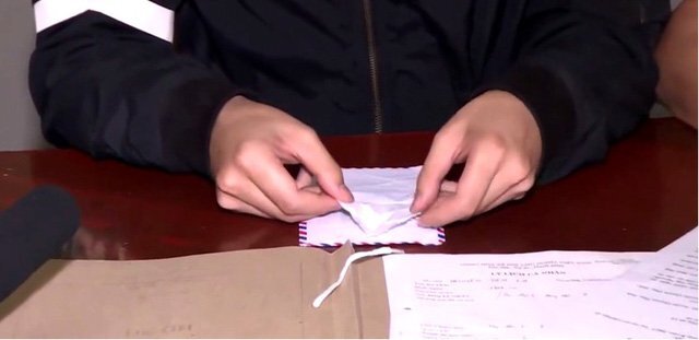 Clip: Giám định bột trắng của 'Hội Thánh Đức Chúa Trời Mẹ'