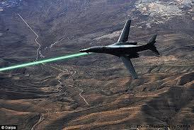 Mỹ bất bình khi phi công bị chiếu laser vào mắt từ căn cứ quân sự của Trung Quốc