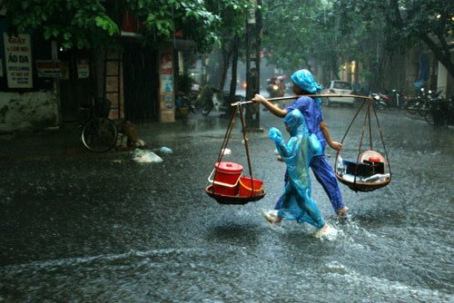 Dự báo thời tiết ngày 5/5: Người dân đi chơi cuối tuần cần biết thông tin này