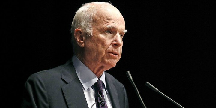 Thượng nghị sỹ John McCain không muốn Tổng thống Trump tới dự tang lễ của mình