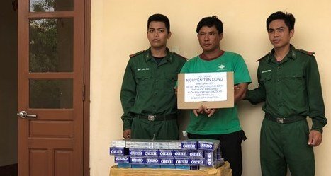 Vận chuyển 6.000 gói thuốc lá lậu, ngư dân ở Phú Quốc bị tóm gọn