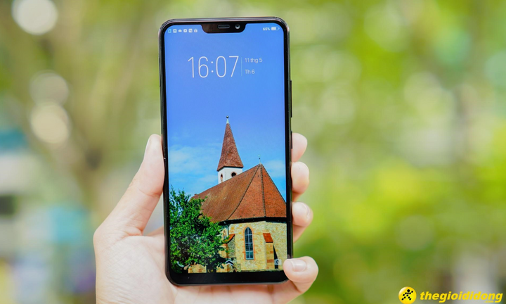 Giá tầm trung với nhiều tính năng, Vivo Y85 'hot' lên từng ngày