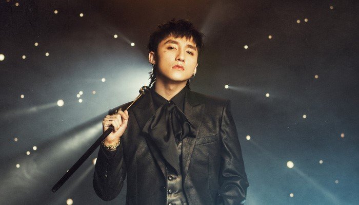 Sơn Tùng M-TP phá kỷ lục với 'Chạy ngay đi': Có đáng để tự hào?