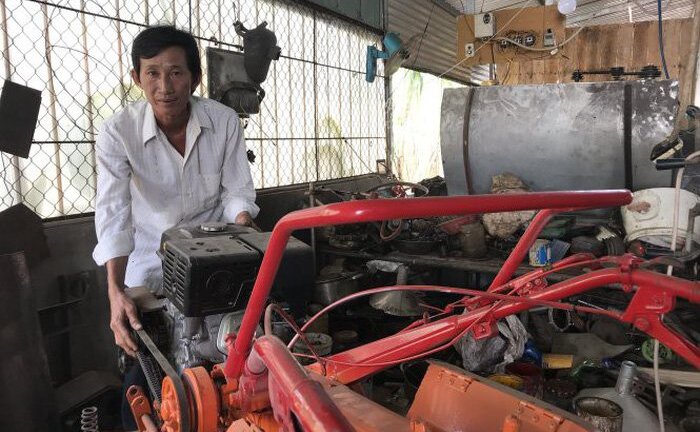 Thầy giáo Nguyễn Văn Nưng kiêm 'vua' sáng chế