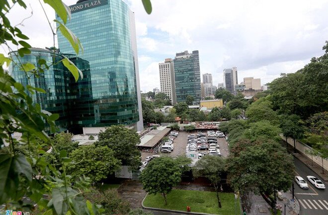 Cận cảnh khu đất 3 mặt tiền gần 5.000 m2 bị bán rẻ ở trung tâm Sài Gòn