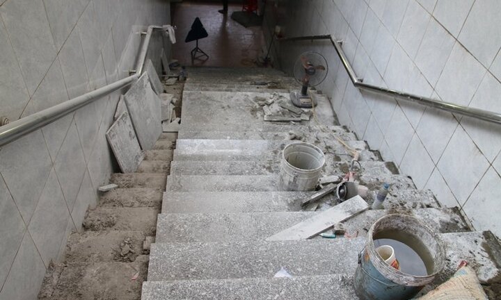 Video: Hà Nội chi hàng trăm triệu đồng lát đá granite cầu thang hầm chui đường bộ