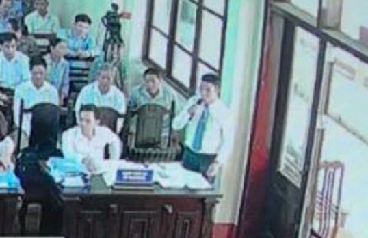 Video: Luật sư công bố thêm 1 nạn nhân thiệt mạng trong sự cố chạy thận Hòa Bình