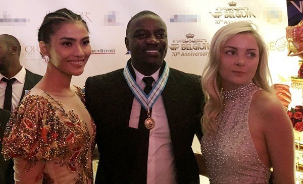 Trương Thị May sánh đôi cùng rapper nổi tiếng thế giới, hội ngộ dàn sao Cannes