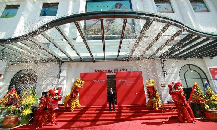Tưng bừng khuyến mại khai trương 2 Vincom đầu tiên tại Huế và Quảng Bình