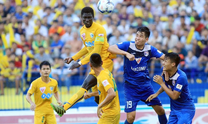 Video trực tiếp Than Quảng Ninh vs FLC Thanh Hóa vòng 8 V-League 2018