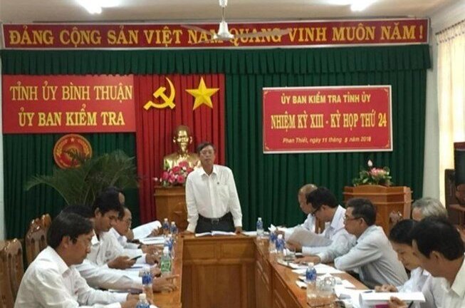 Xây nhà lấn chiếm đất công, 2 lãnh đạo Hội Đông y Bình Thuận bị cảnh cáo