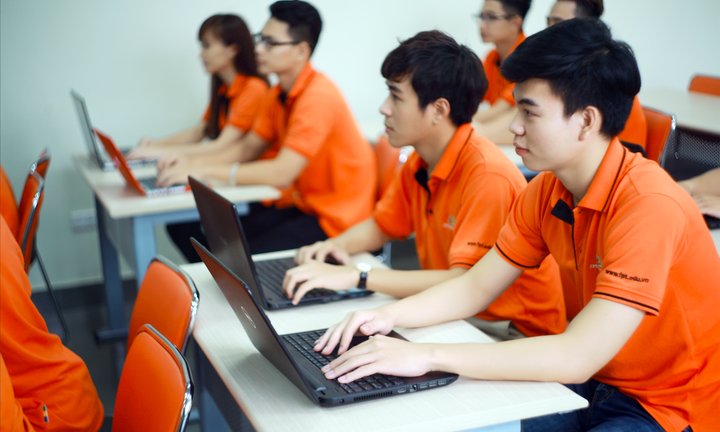 Bí quyết chọn trường 'chuẩn Tây' của sinh viên kinh tế - tài chính