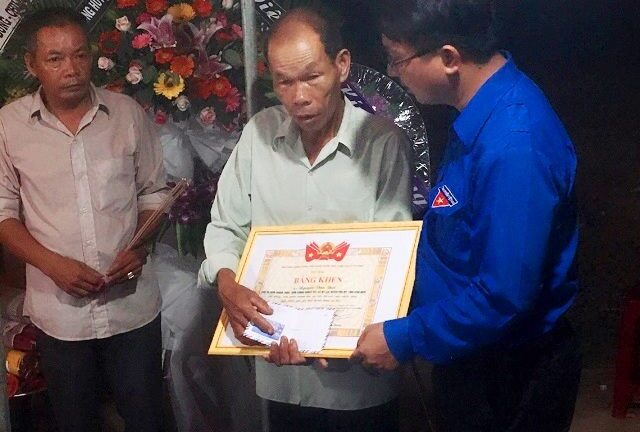 TP.HCM đề nghị công nhận liệt sĩ cho 2 hiệp sĩ bị đâm chết khi bắt cướp