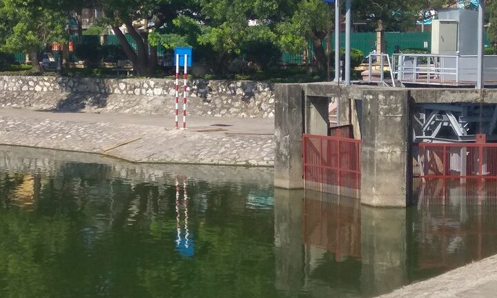 Phát hiện thi thể người đàn ông nổi trên hồ Thành Công, Hà Nội
