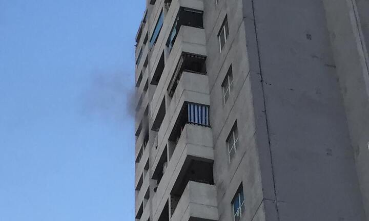 Video: Đang cháy chung cư Fodacon - Hà Đông