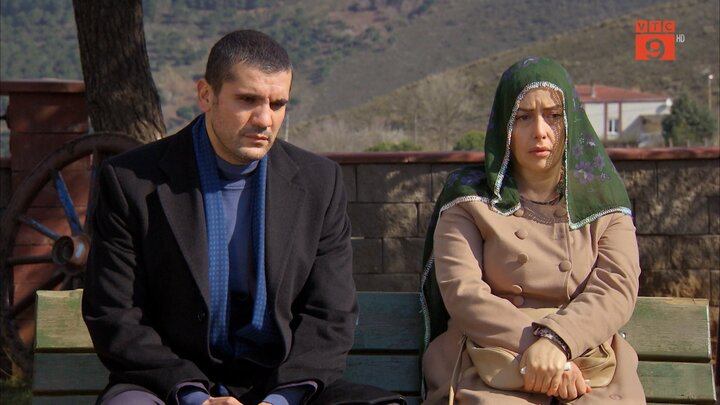 Cô dâu bé bỏng tập 92, 93: Melek mất trí nhớ, chồng không cho chữa trị