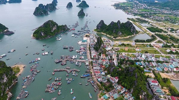 Đặc khu sao chỉ thấy khách sạn, casino mà không thấy trung tâm công nghệ cao, tài chính?