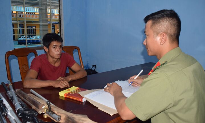 Xử lý nhóm người mua bán linh kiện lắp ráp súng ở Huế