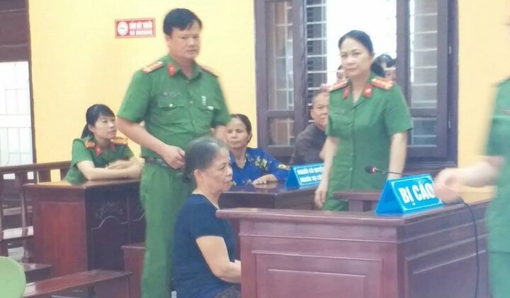 Bà nội sát hại cháu gái 20 ngày tuổi ở Thanh Hóa lãnh 13 năm tù