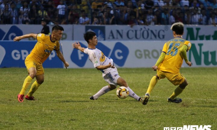 Trực tiếp FLC Thanh Hóa vs HAGL vòng 10 V-League 2018