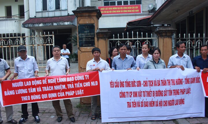Công ty đường sắt than 'bi đát', hàng chục công nhân chưa được trả trợ cấp thôi việc