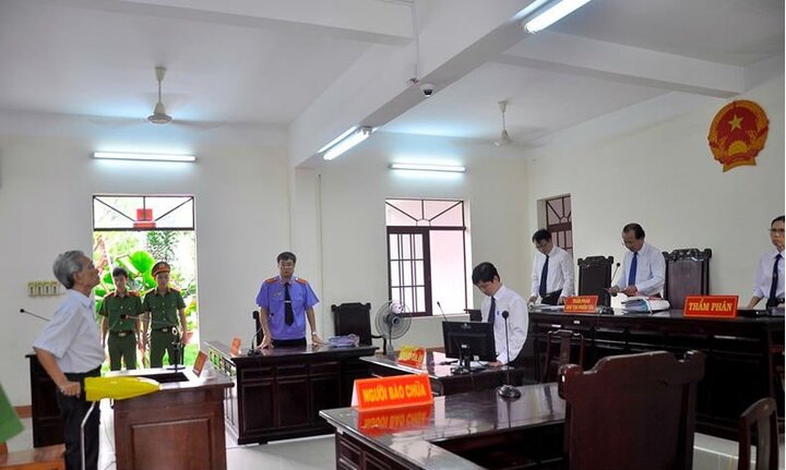 Xử án treo cho ông Nguyễn Khắc Thủy, thẩm phán sẽ bị xử lý thế nào?