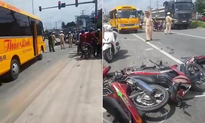 Clip: Hiện trường xe khách tông xe máy dừng đèn đỏ ngã đổ la liệt ở Bình Dương