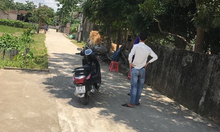 Người đàn ông dùng tuýp sắt đánh chết vợ, cháu ruột nguy kịch