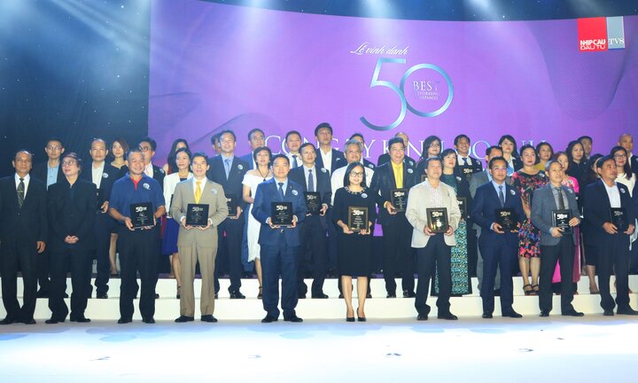 Hòa Bình – Top 3 Công ty Kinh doanh hiệu quả nhất Việt Nam 2017